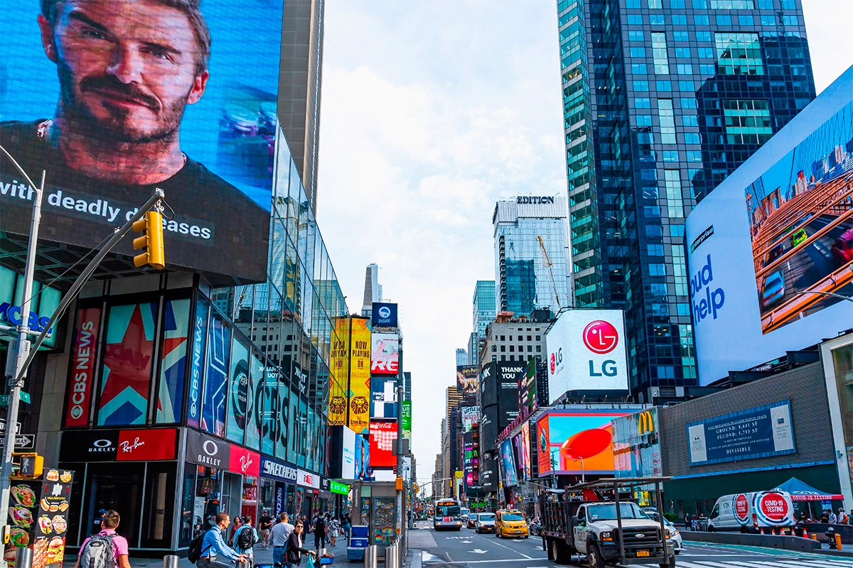 The Power of Real-Time Data: How Programmatic Out-of-Home is Changing Advertising