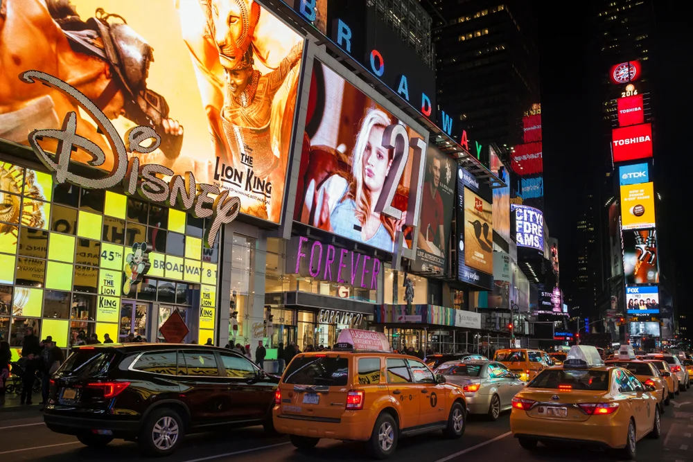 The 2024 Landscape: What to Expect in DOOH Marketing this Year